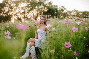 Bramble's Edge flower field Rose Hill, KS senior pictures session