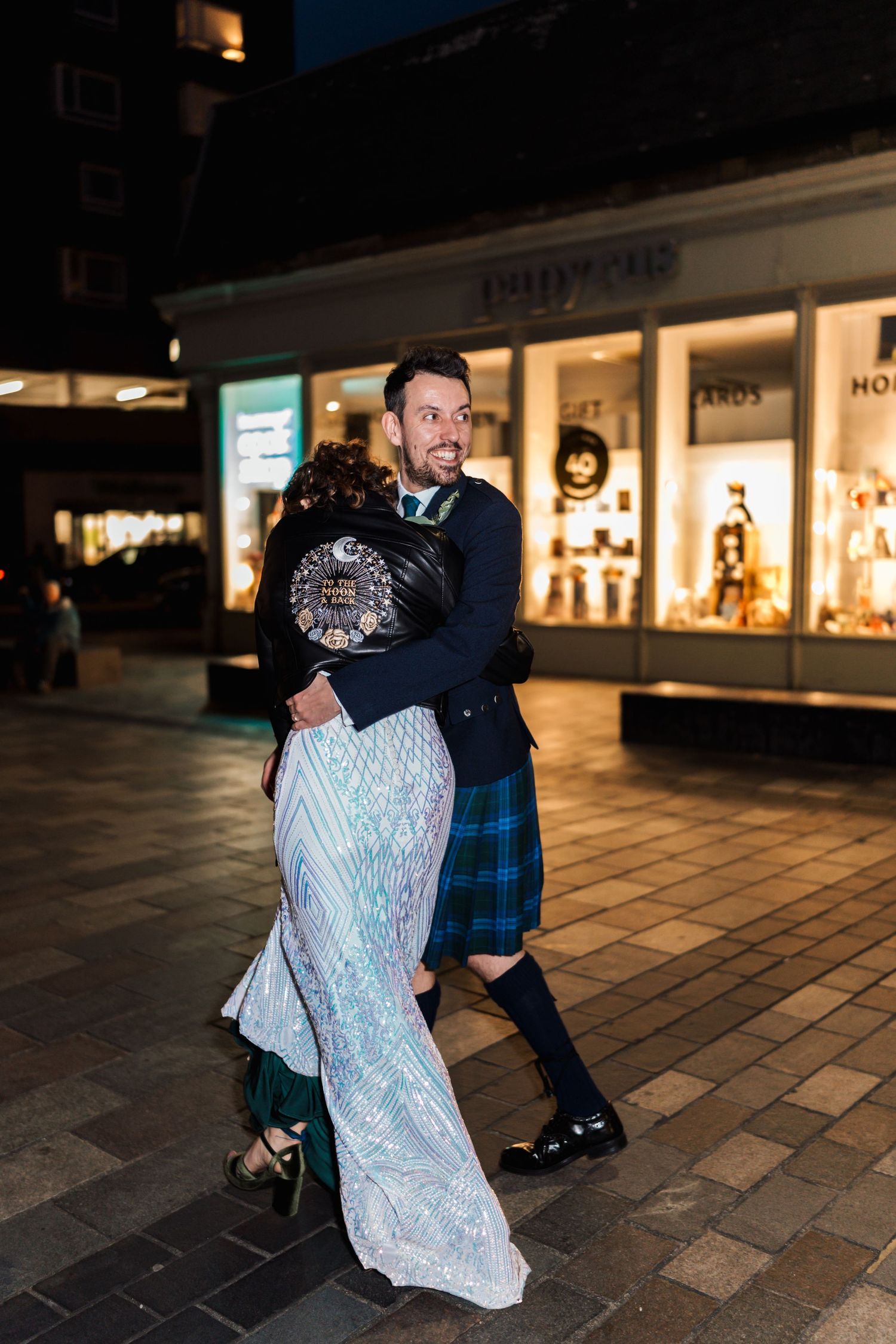 Candid, fun, cool glasgow city centre wedding photography