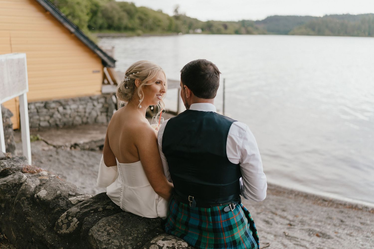 Romantic wedding photography glasgow city centre