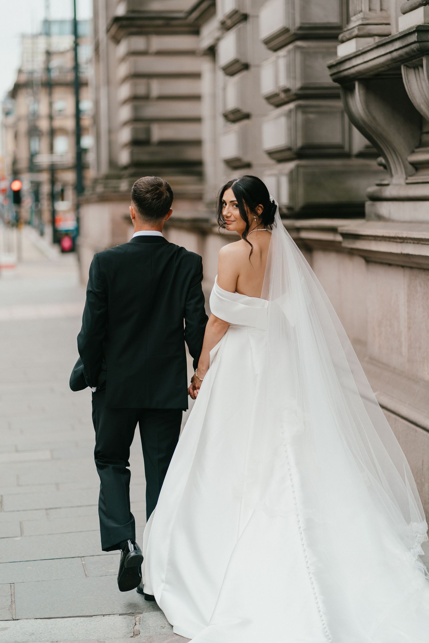 Romantic wedding photography glasgow city centre