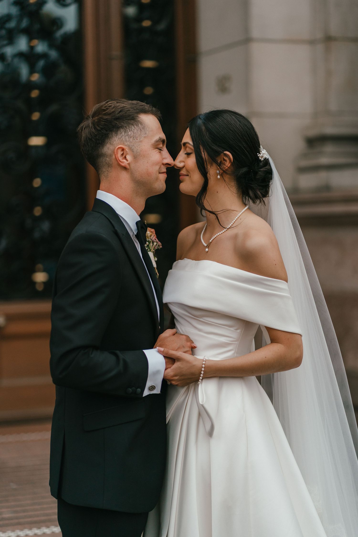 Romantic wedding photography glasgow city centre