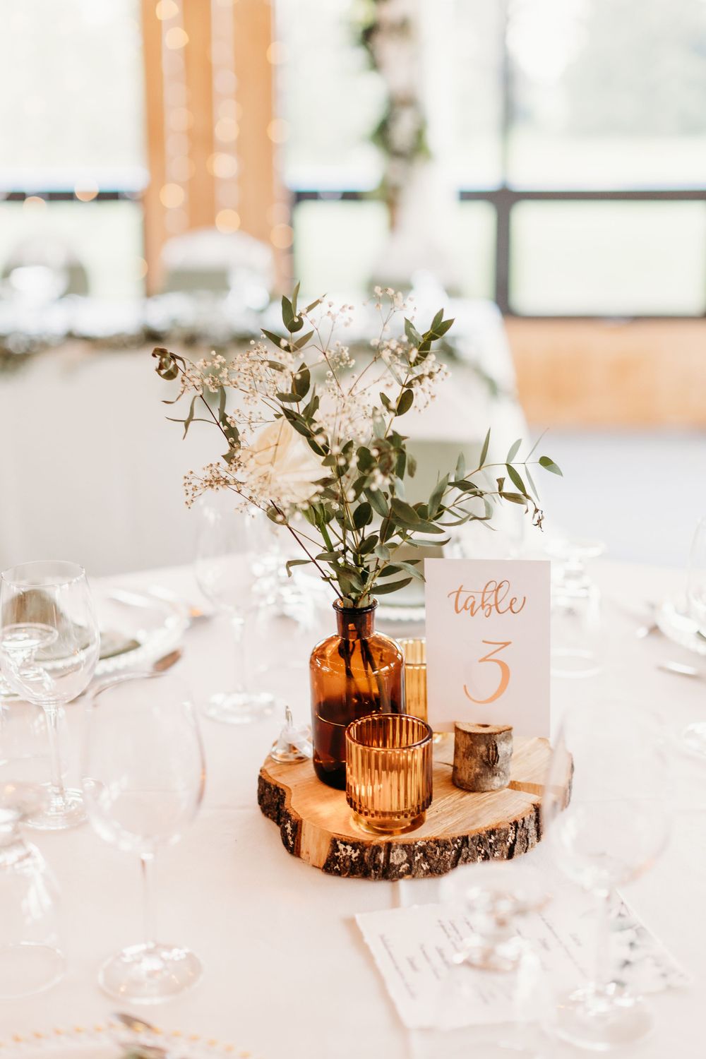 Photo de salle décorée pour un mariage au Club de Golf de Ste-Marie de Beauce