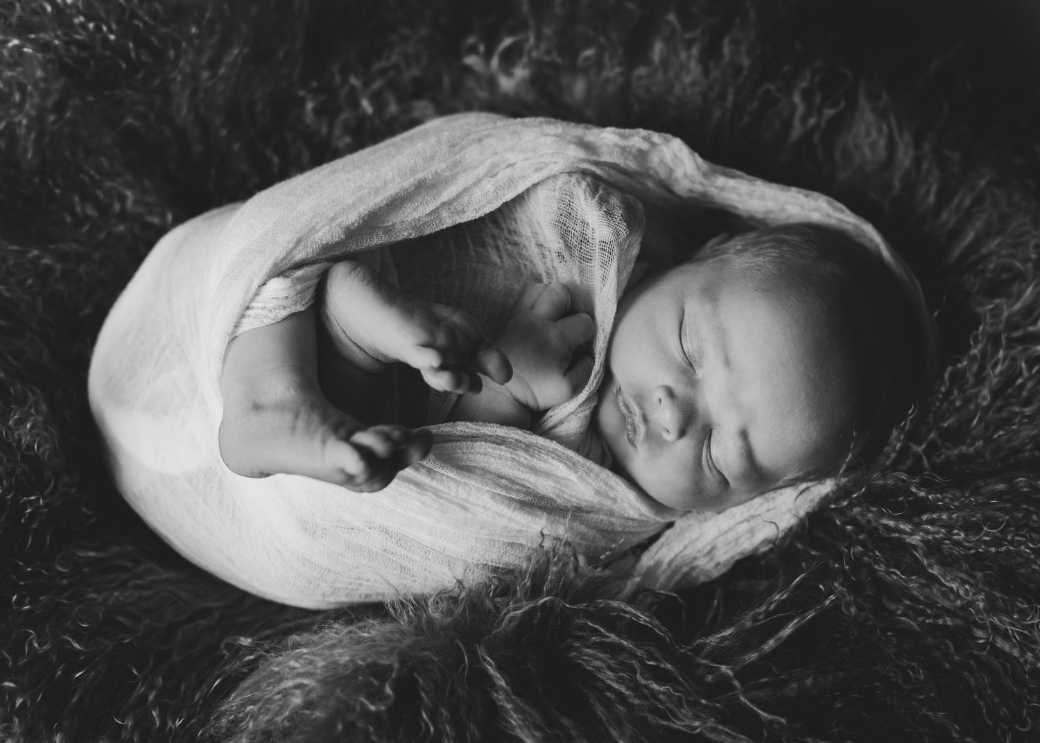Mobile Fotografin in Nürtingen & Filderstadt. Newborn, Babybauch, Familie. Warm, liebevoll, authentisch. Jetzt Fotoshooting sichern.