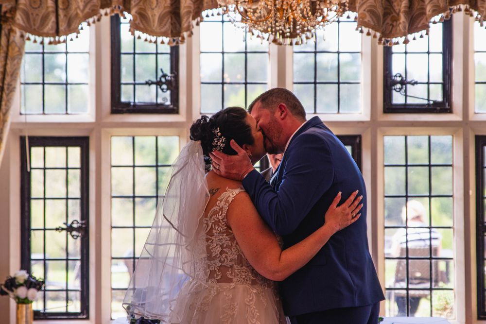Wedding photography at the Stanton House Hotel in Wiltshire