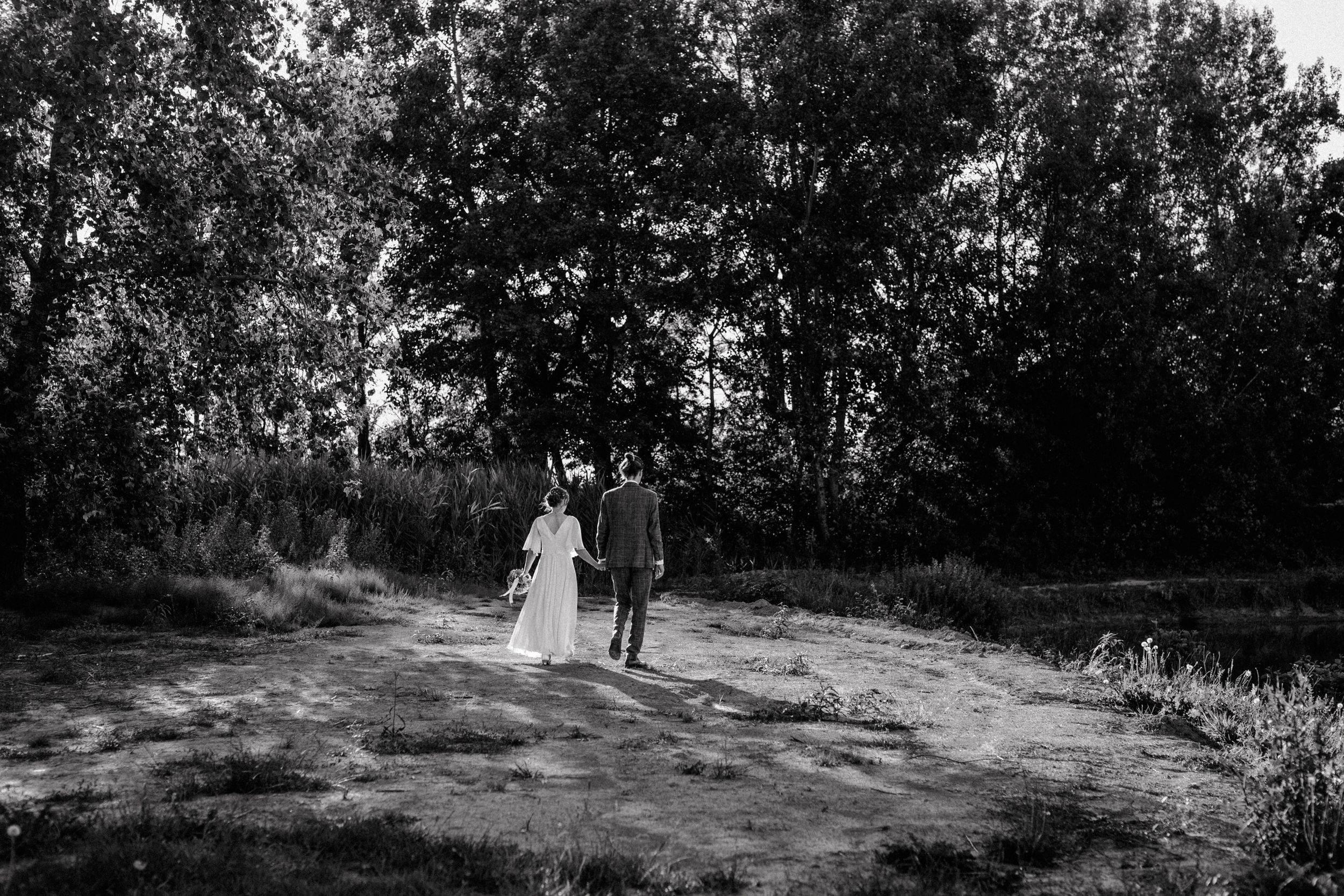Emotional wedding photography capturing love by the lake in Croatia.