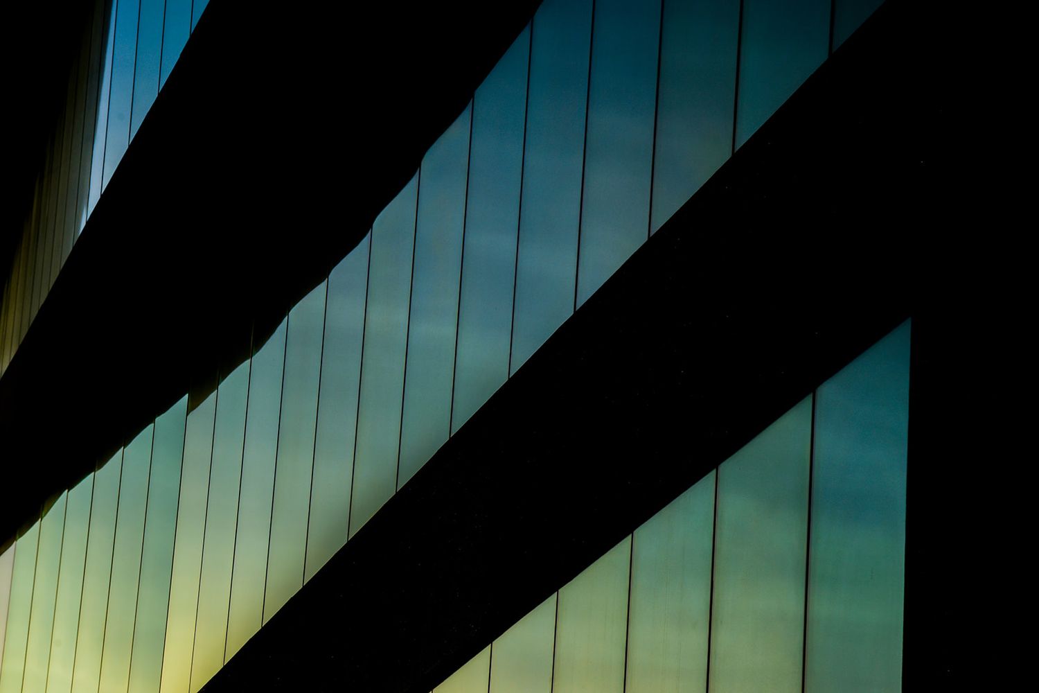 building at sundown Columbia business school | HIGHER EDUCATION PHOTOGRAPHER, UNIVERSITY PHOTOGRAPHER