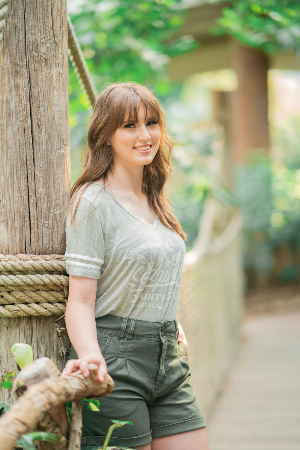 Senior portraits at Sedgwick County Zoo
