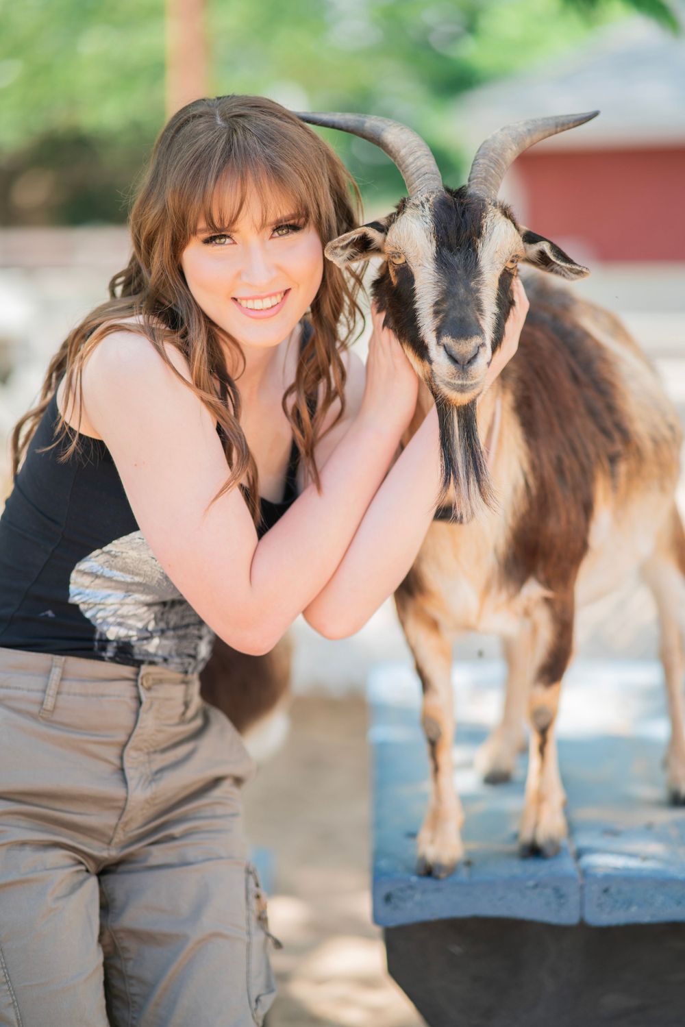 Senior portraits at Sedgwick County Zoo
