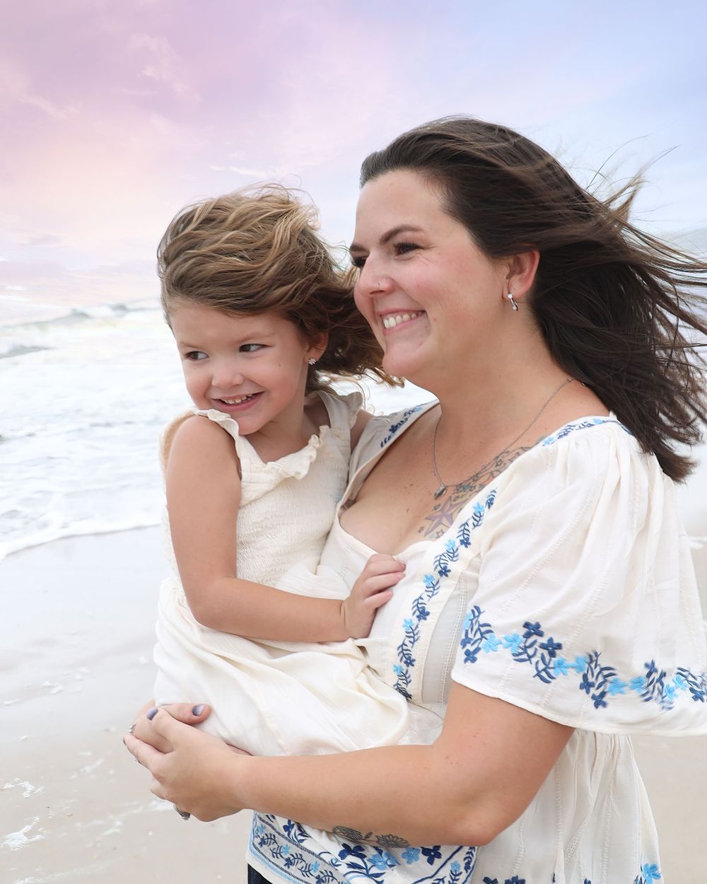 JACKSONVILLE, FLORIDA FAMILY PHOTOGRAPHY. OUTDOOR FAMILY SESSION. SAINT AUGUSTINE FAMILY PHOTOGRAPHER.  BEACH