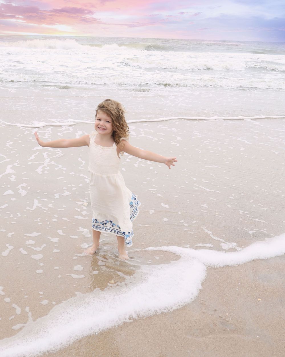 JACKSONVILLE, FLORIDA FAMILY PHOTOGRAPHY. OUTDOOR FAMILY SESSION. SAINT AUGUSTINE FAMILY PHOTOGRAPHER- BEACH