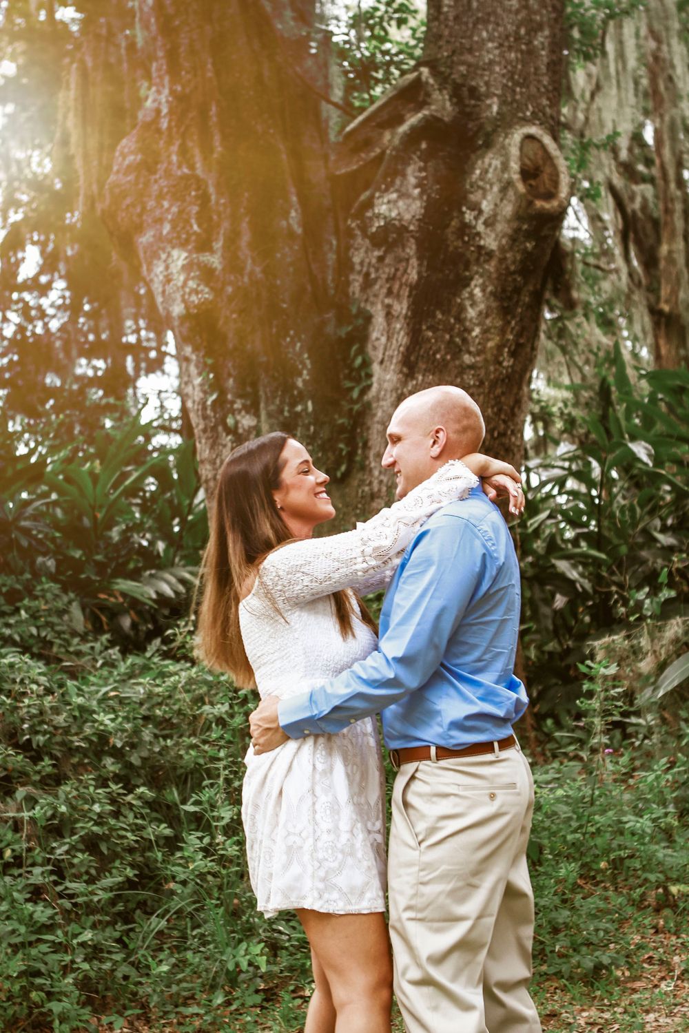 JACKSONVILLE, FLORIDA FAMILY PHOTOGRAPHY. OUTDOOR FAMILY SESSION. SAINT AUGUSTINE FAMILY PHOTOGRAPHER.  STUDIO
