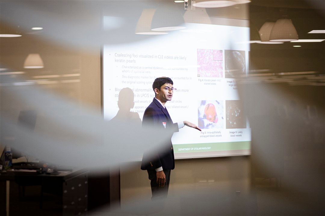 Birmingham Alabama event photography, UAB researcher giving an oral presentation at the Sterne Library, Corporate event photography.