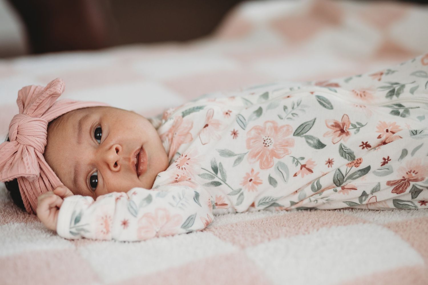 Mother and baby portrait photography session by GEarlePhotography