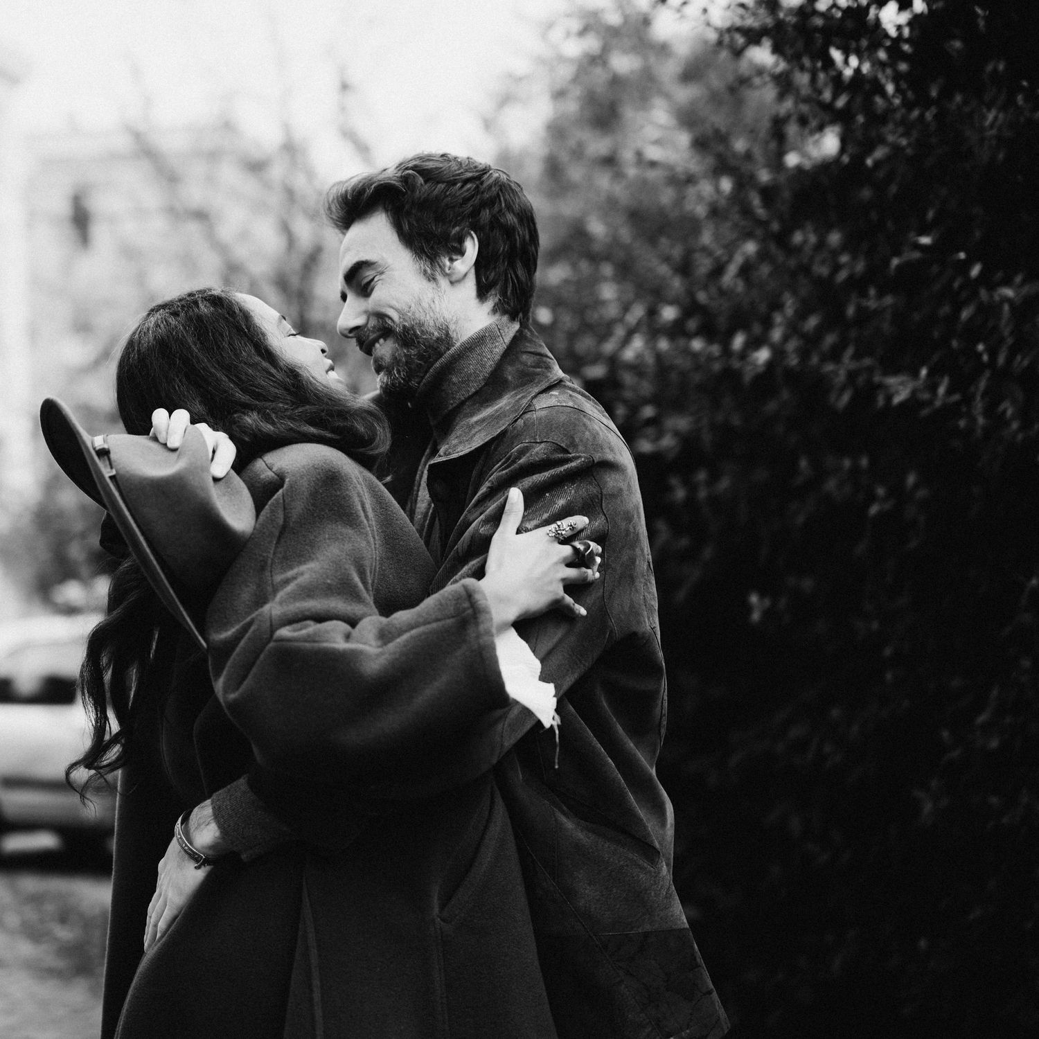Wedding photographer Italy. Luxury destination wedding photography in Tuscany, Amalfi Coast, Lake Como. Emotional wedding photos for interna