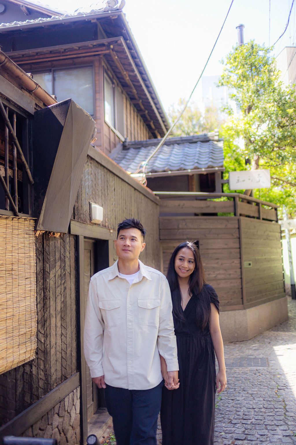 Pre-wedding photoshoot in Edo period alleys in Tokyo