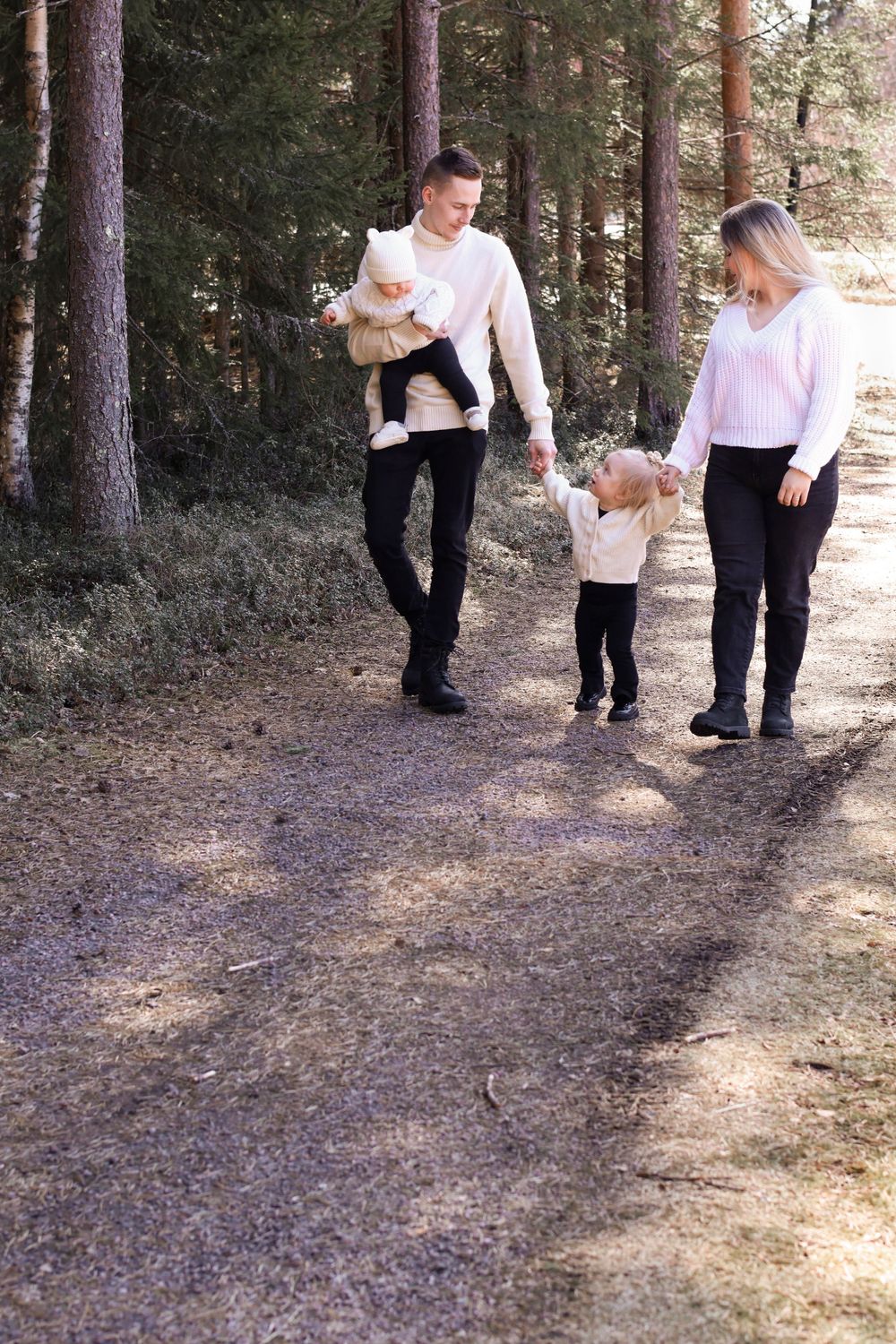 valokuvaus oulu valokuvaaja lapsikuvaus lapsikuvaaja perhekuvaus perhekuvaaja