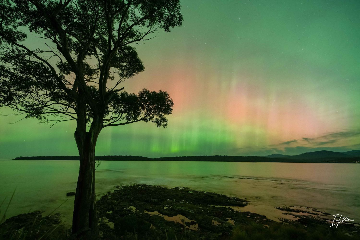Aurora Australis, Tasmania, 11 May 2024