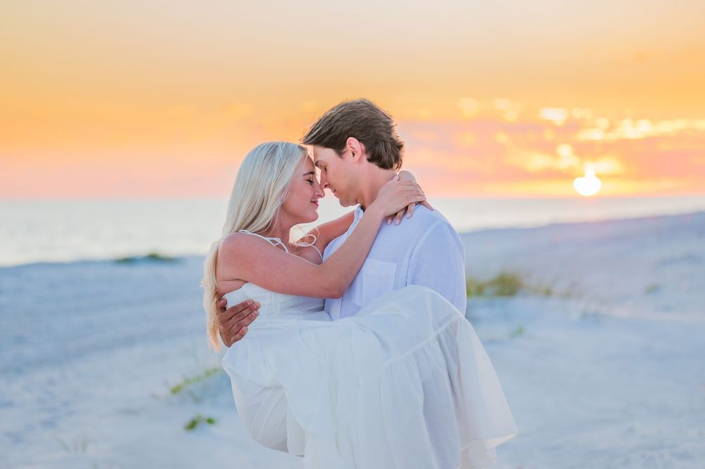 couple sunset photo shoot Panama City Beach