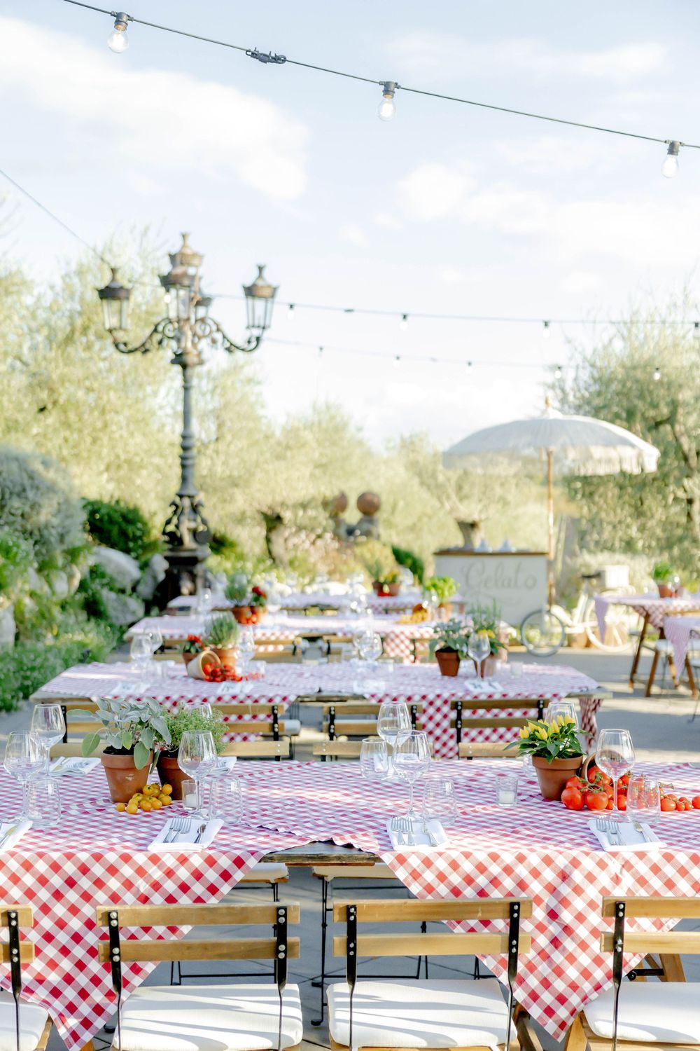 Destination Photographer - Tuscan Vineyard Pizza Party Tablescapes