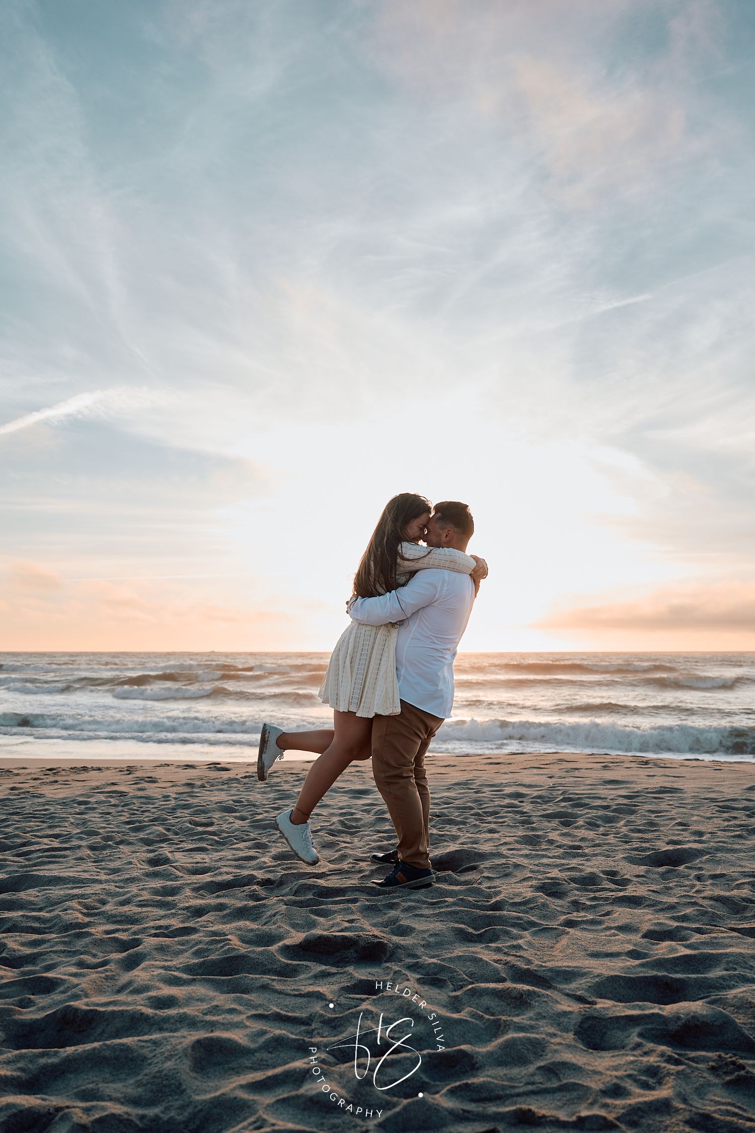 casal de namorados no por do sol