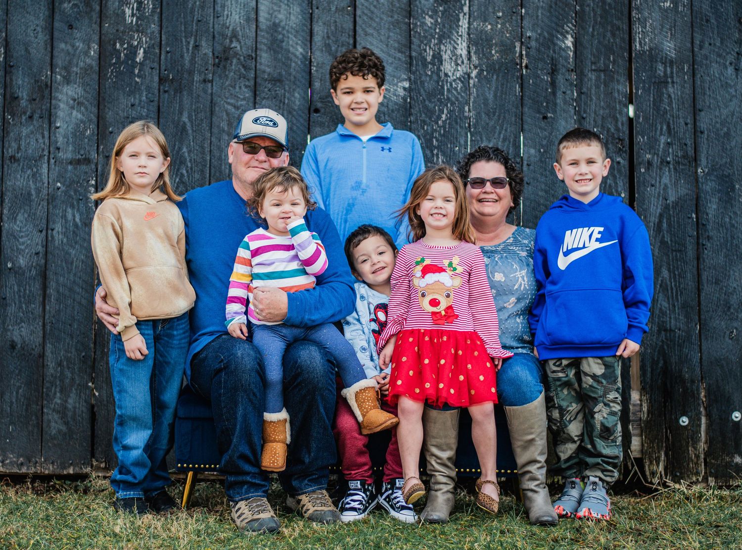 grandparents with grandkids, fall shoot