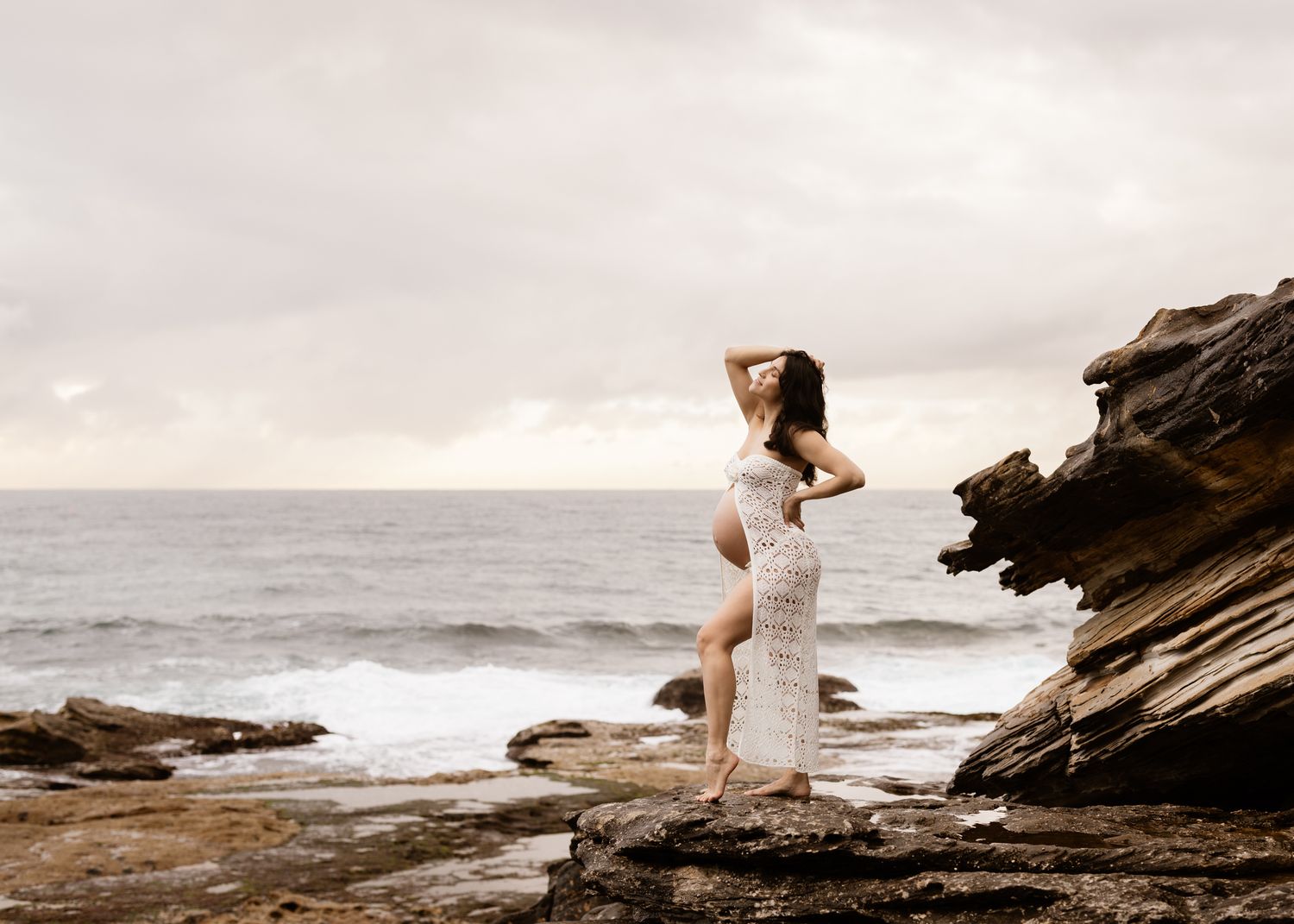 classy maternity photography north sydney