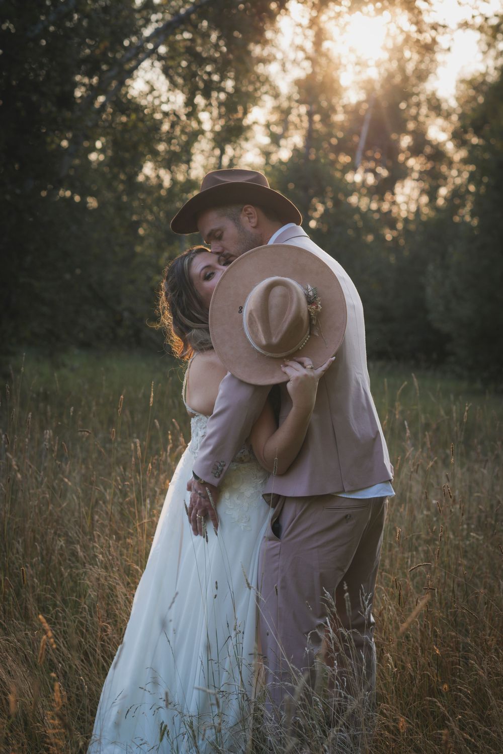 magnifique coucher de soleil. mariage