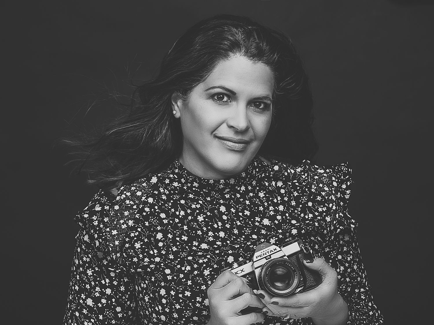 Professional Headshot and Personal Branding services in Columbus, OH area at your office or at my studio in Pickerington, OH