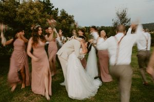 an oregon coast wedding photographer specializing in elopements and intimate weddings for adventurous, emotive couples