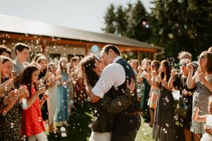 an oregon coast wedding photographer specializing in elopements and intimate weddings for adventurous, emotive couples