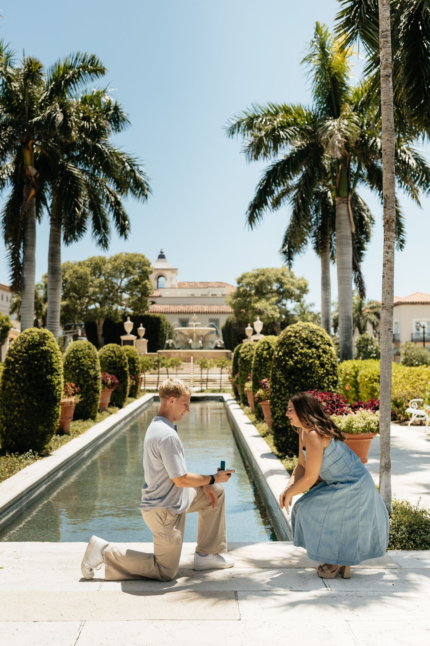 Florida proposal photos. Jacksonville Proposal Photographer, Jacksonville Engagement Photographer - Lindsay McDow Photography