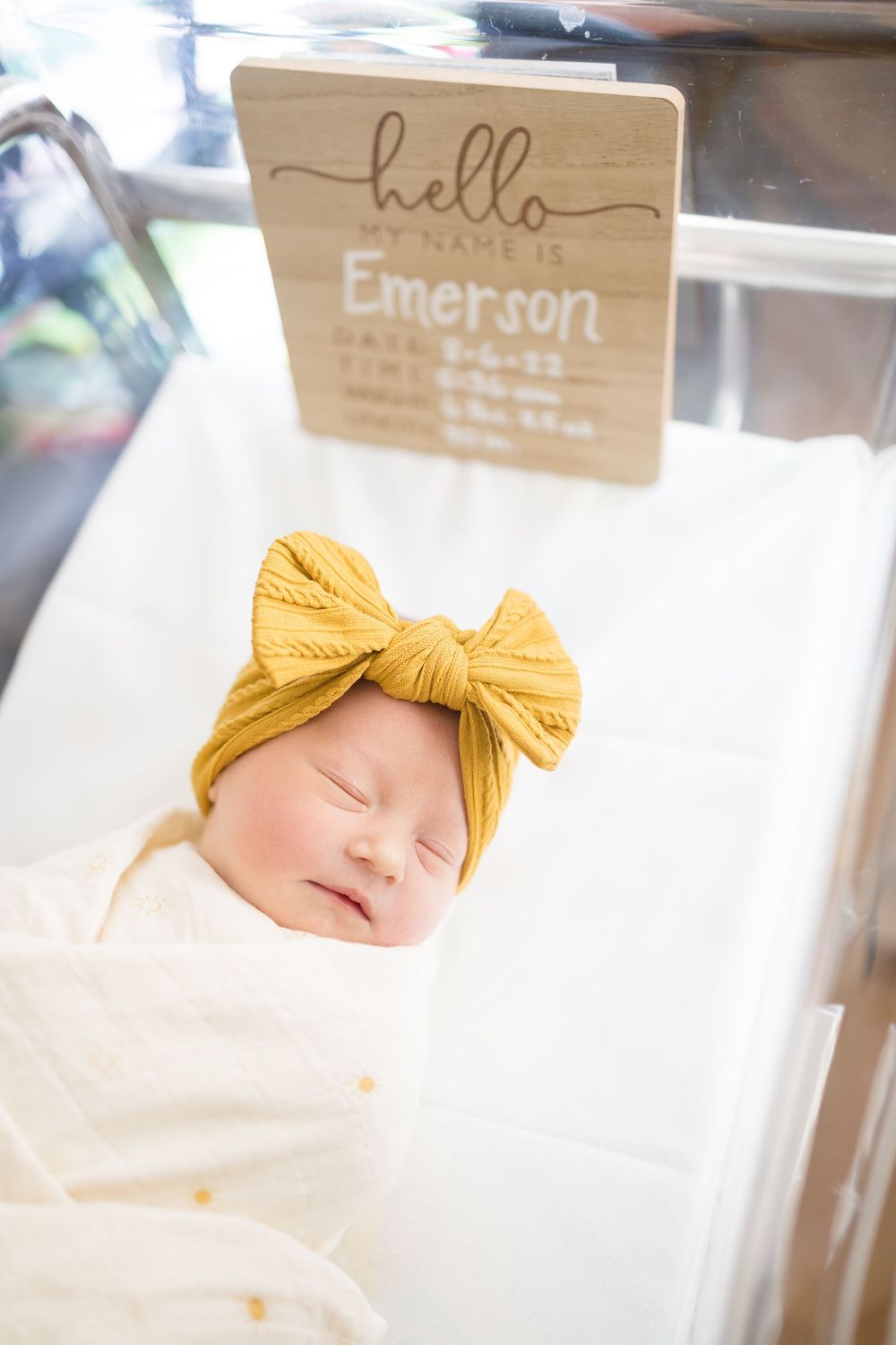 Newborn baby during fresh 48 session. Images at Fort Sanders Medical Center in Knoxville, TN by Nina Thomas Photography.