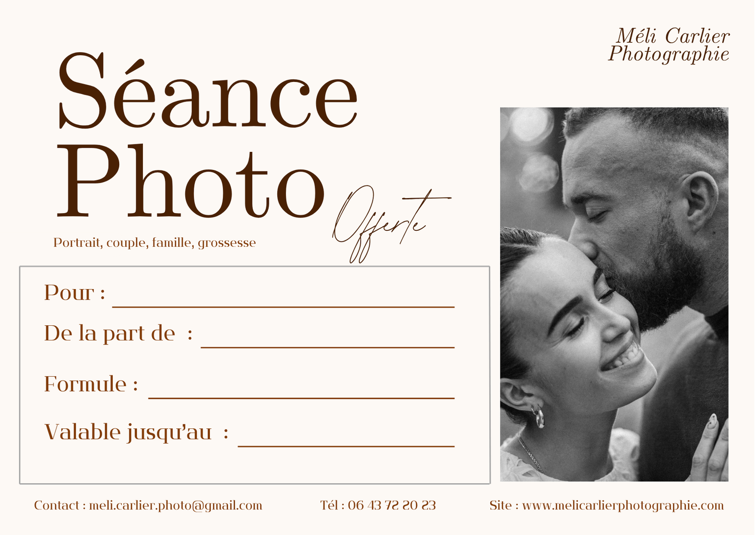 Carte cadeau pour offrir une séance photo portrait, couple, famille ou grossesse