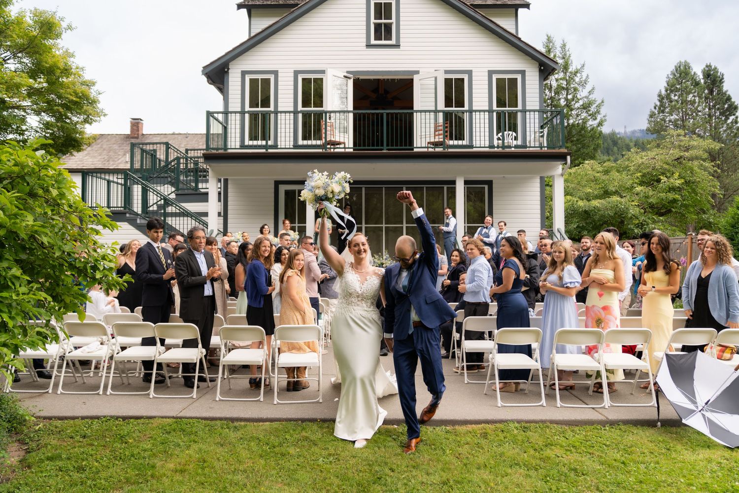 Bush House Inn wedding in Index WA
with Cascade mountain backdrop