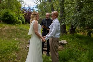 Idaho officiant Elopement officiant