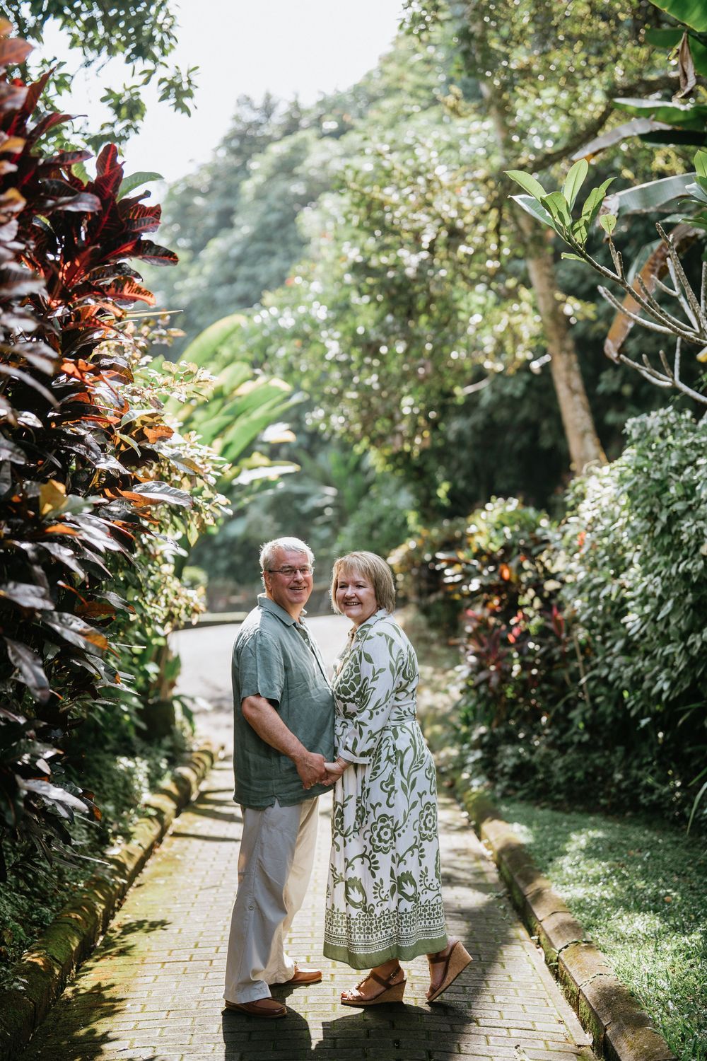 Romantic couple photoshoot at The Samaya Ubud