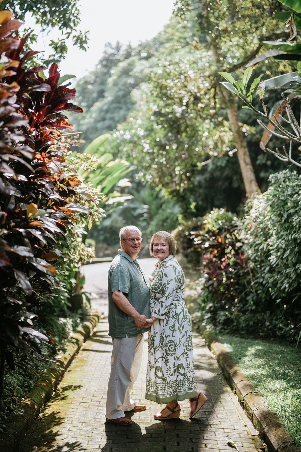 Romantic couple photoshoot at The Samaya Ubud