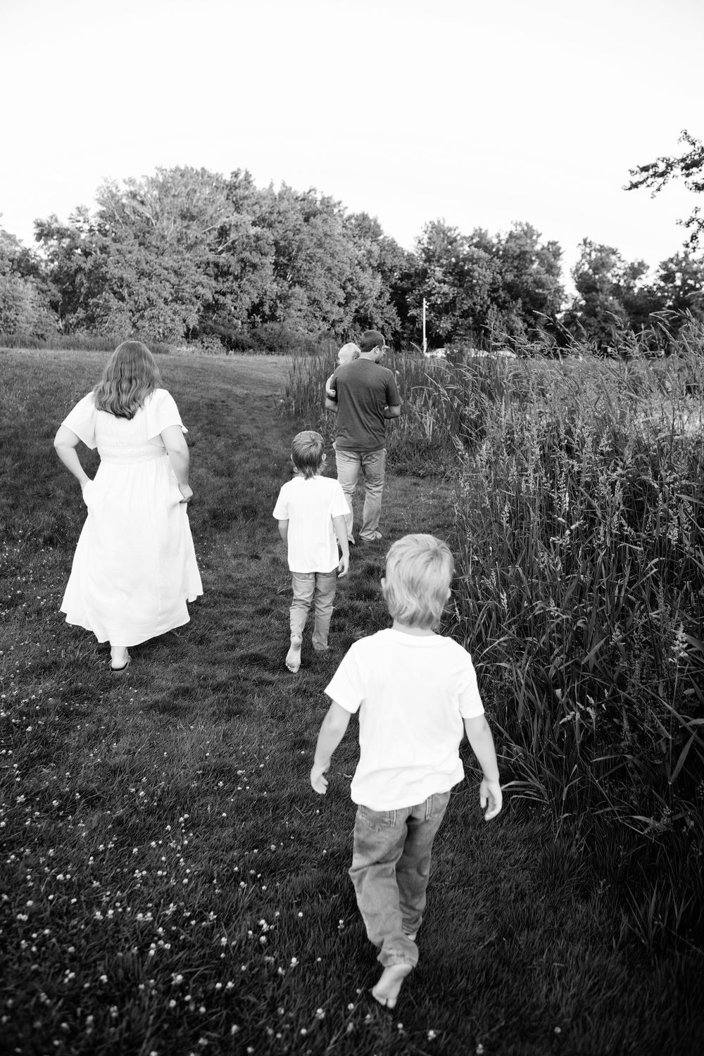 Kendall Kuss Photography Waukesha County family photographer. Family lifestyle photos in Sullivan Wi