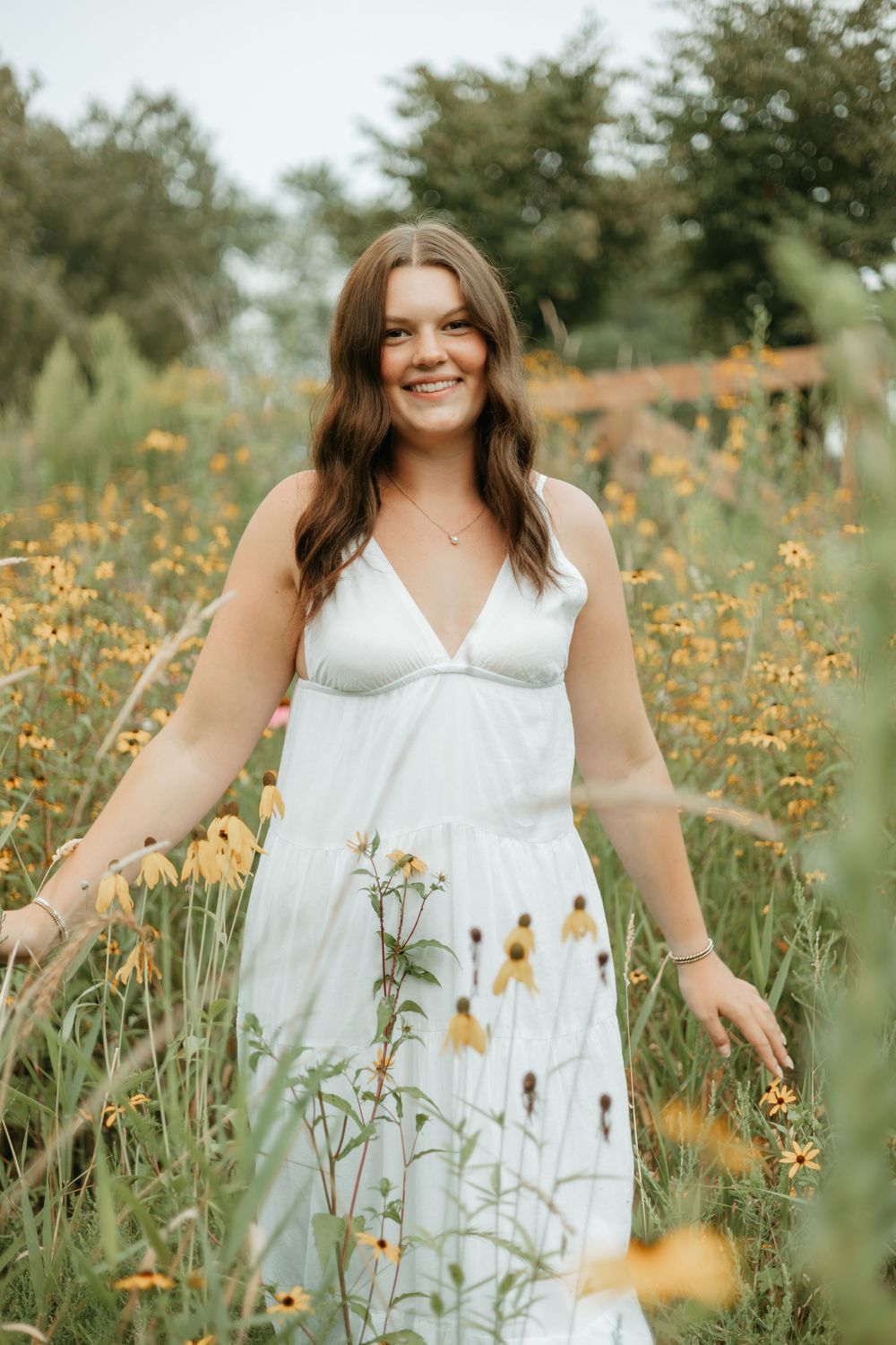 senior pictures wildflower field