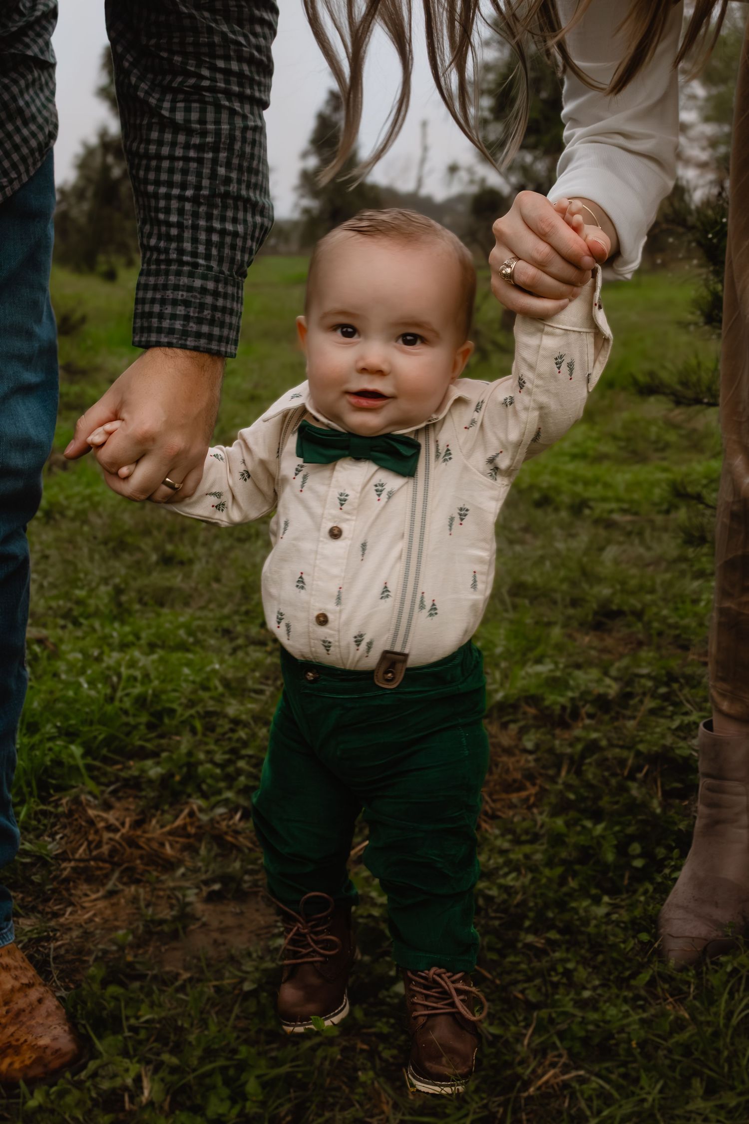 OLD MONEY INSPIRED CHRISTMAS PHOTOSHOOT
