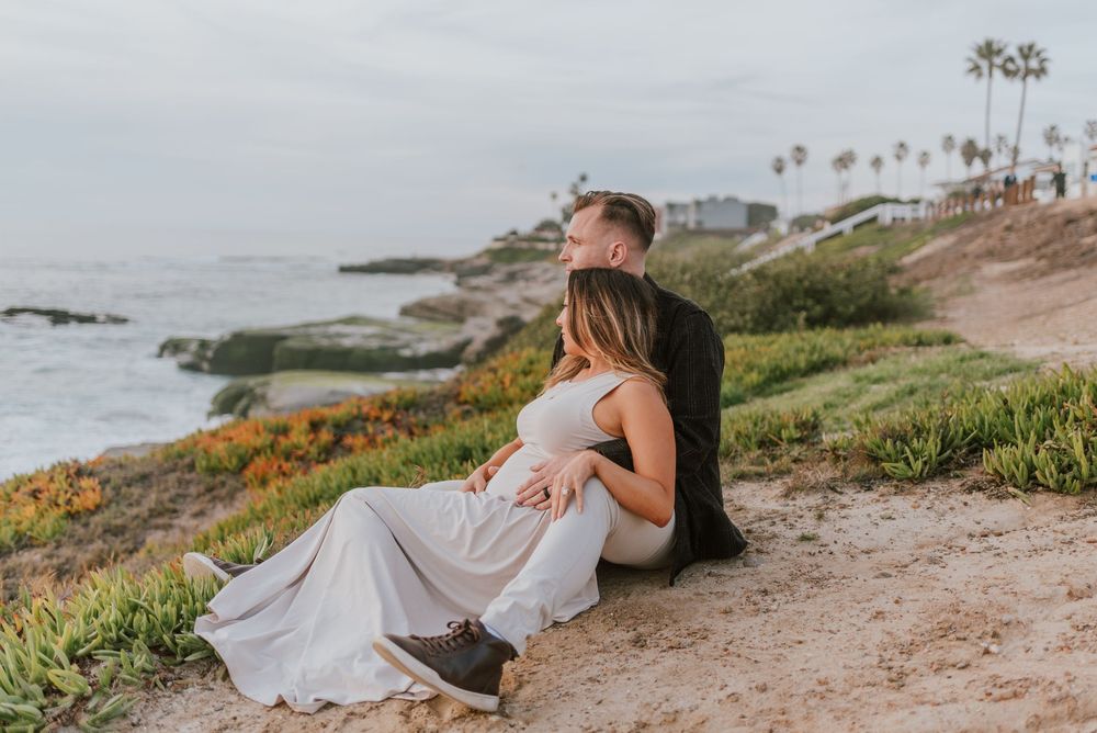 Windansea Beach maternity photos with soft light and natural posing, San Diego Couples Photography, Anna Romani Photography