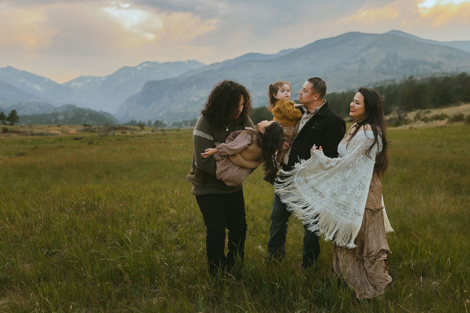 Family session in the mountains of Colorado.
