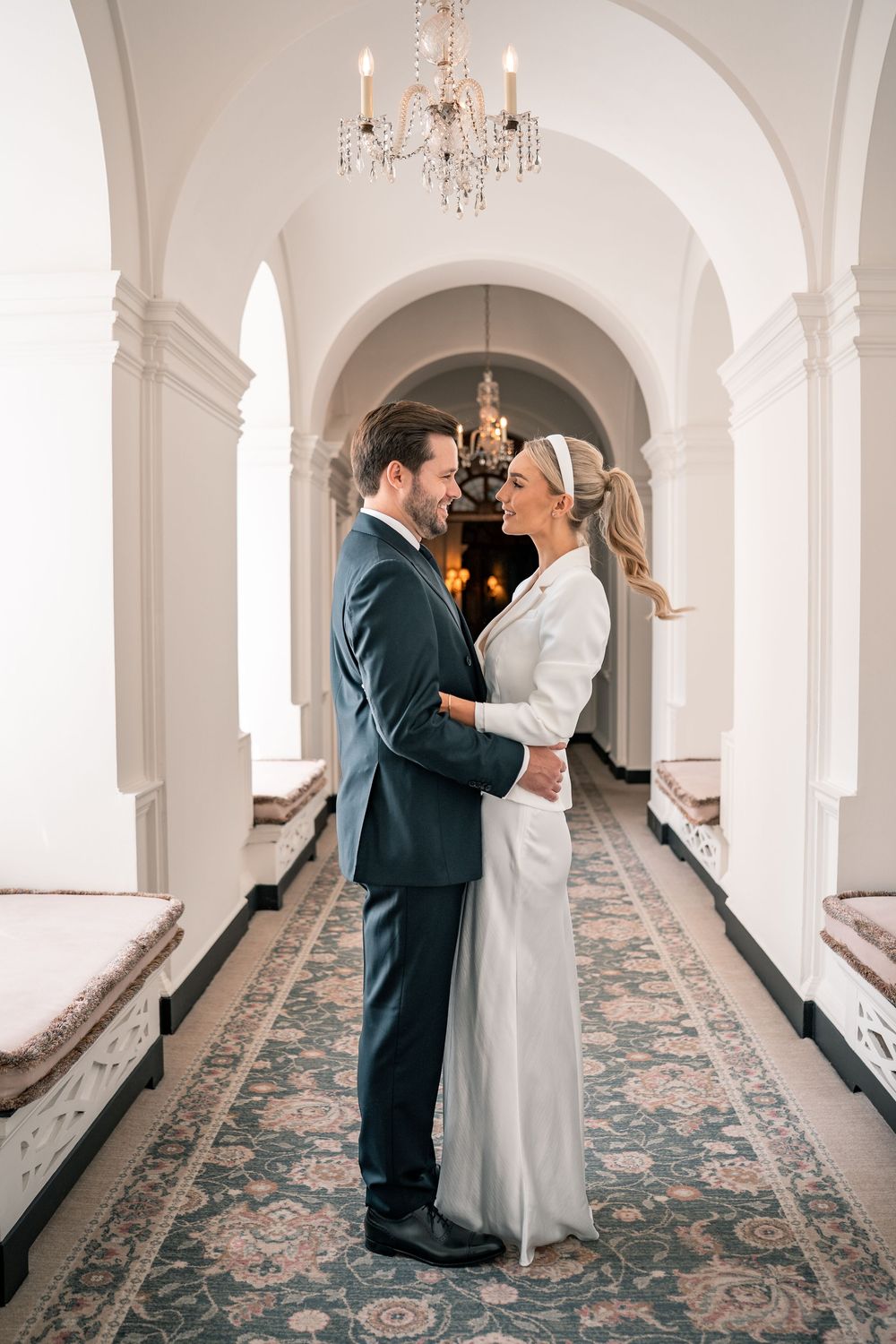 LONDON WEDDING PHOTOGRAPHY THE NED LONDON TOWN HALL WEDDING