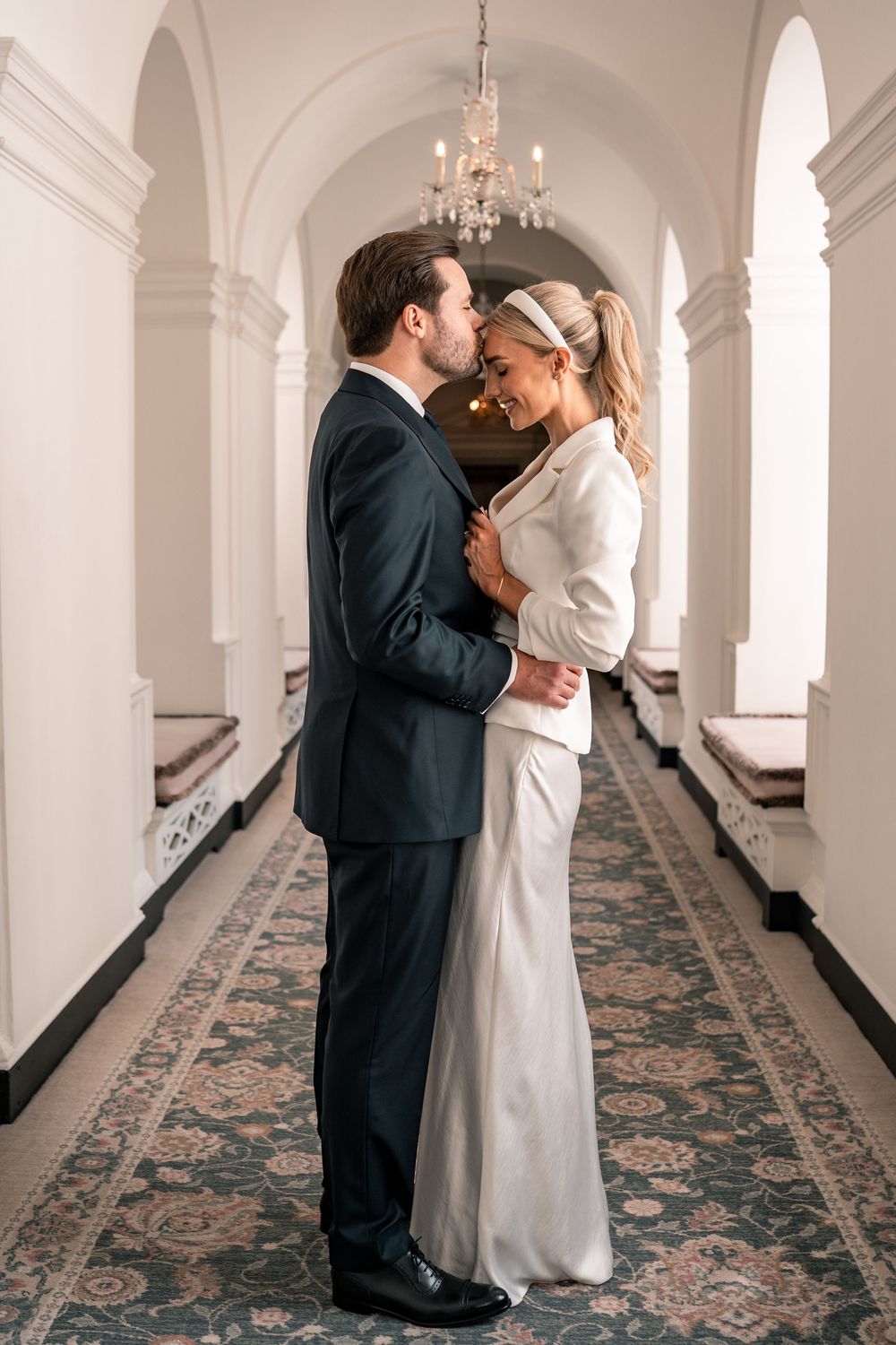 LONDON WEDDING PHOTOGRAPHY THE NED LONDON TOWN HALL WEDDING