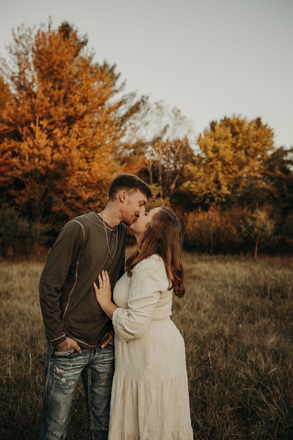 Fall engagement photographer