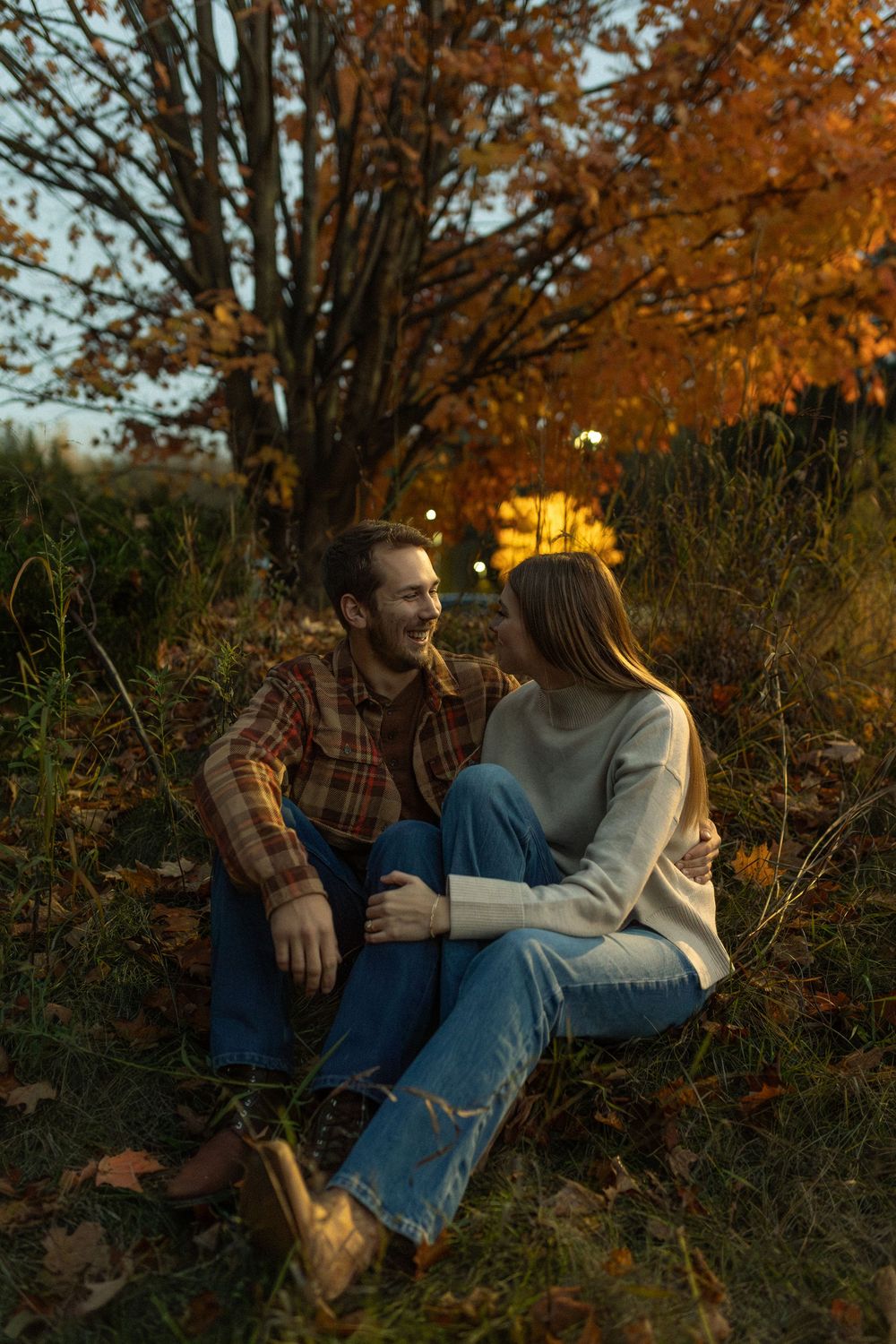 Fall engagement photographer