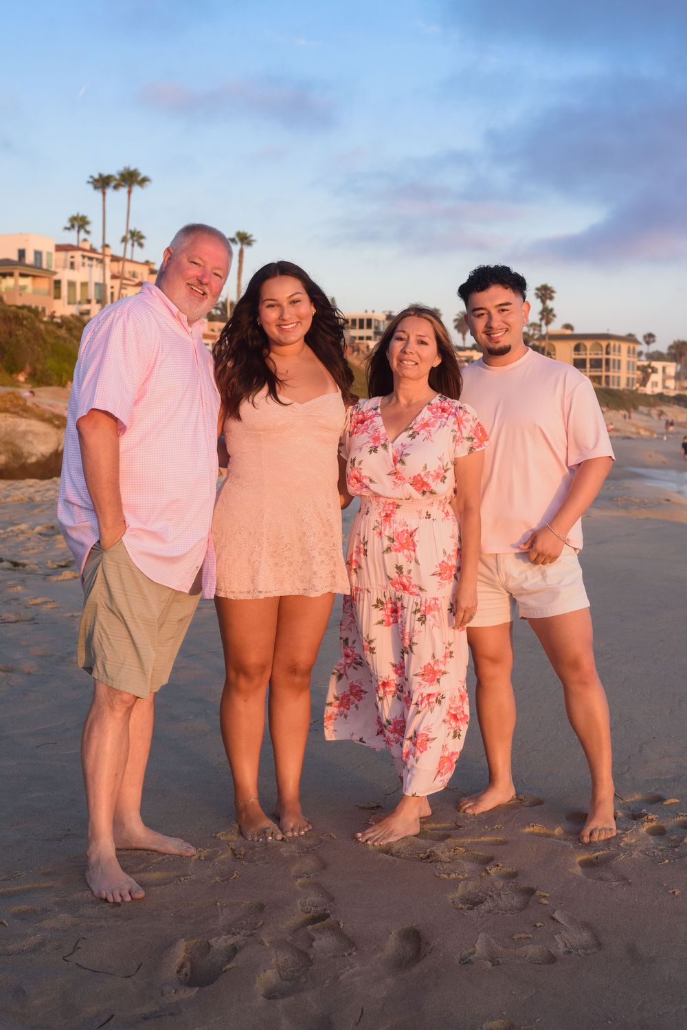 Family photoshoot in San Diego with soft natural light