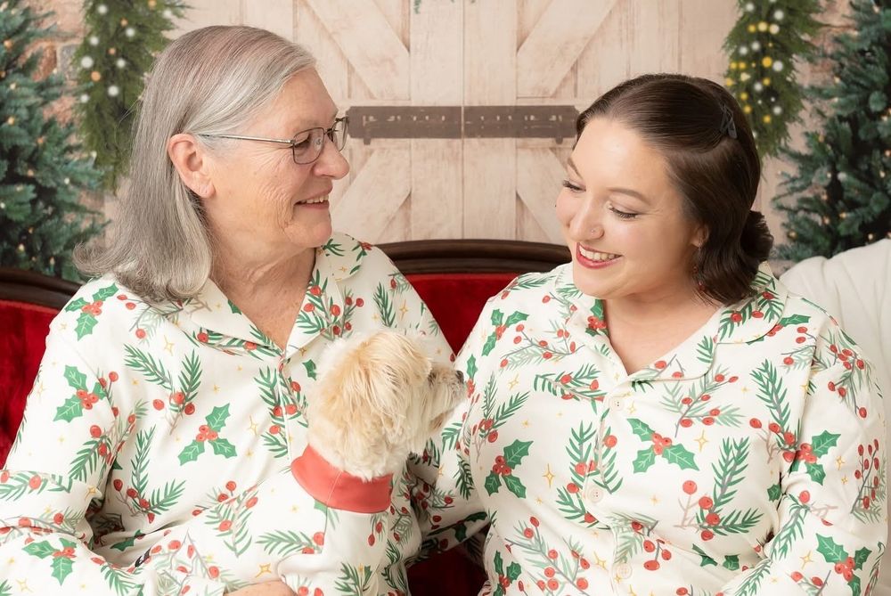 SWANSBORO NC CHRISTMAS PHOTOGRAPHER SAMANTHA ANN PHOTO STUDIO TAKING FAMILY PHOTOGRAPHY NEAR EMERALD ISLE NC AND HUBERT