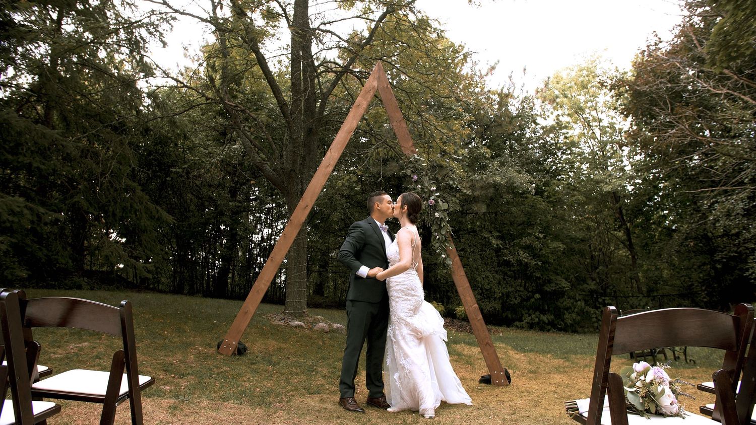 Tent reception wedding at a Richmond Hill venue.