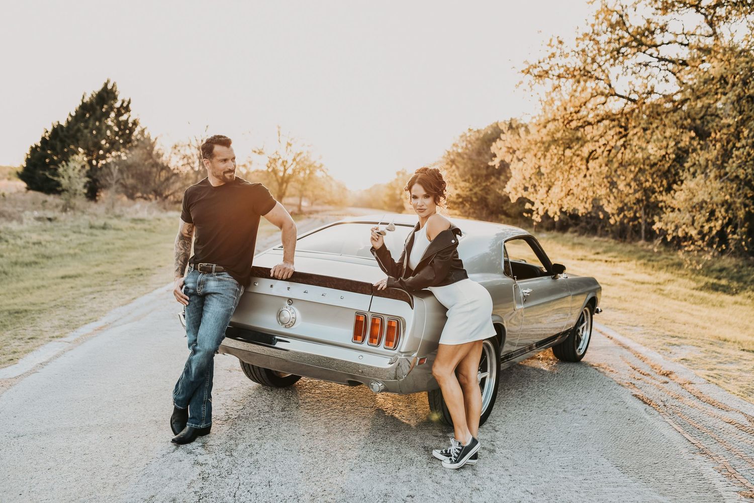 meaningful engagement session with family focus and love story
